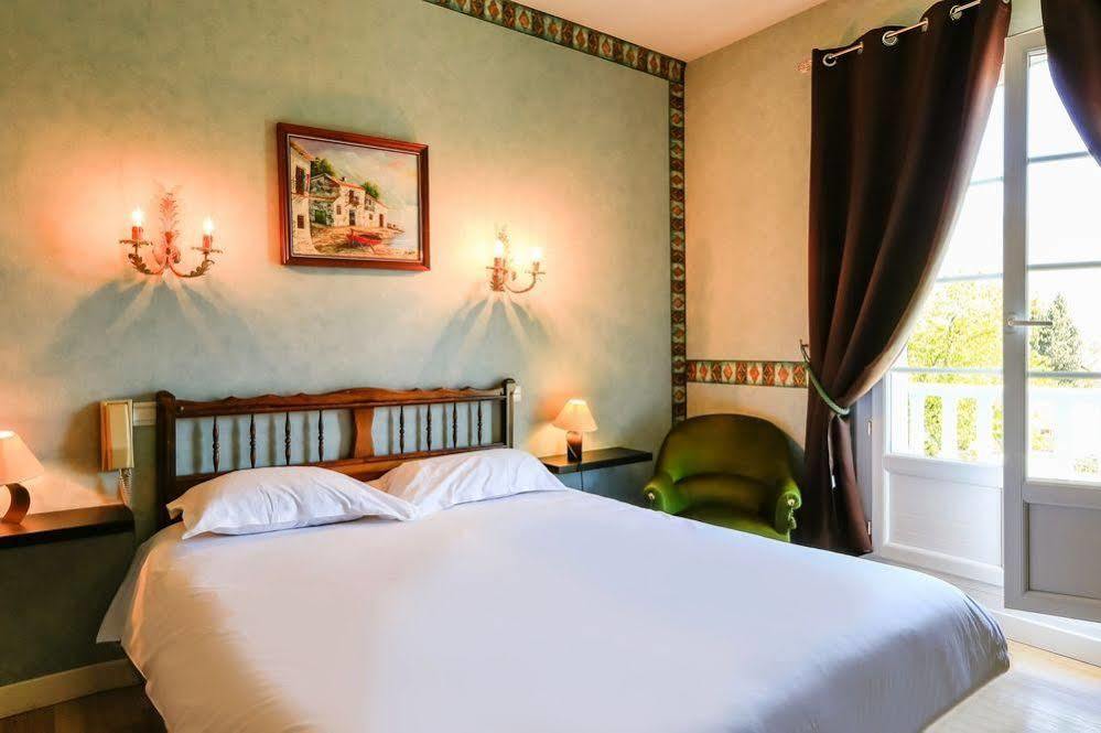 Logis Hotel Les Cimes Argeles-Gazost Exterior photo